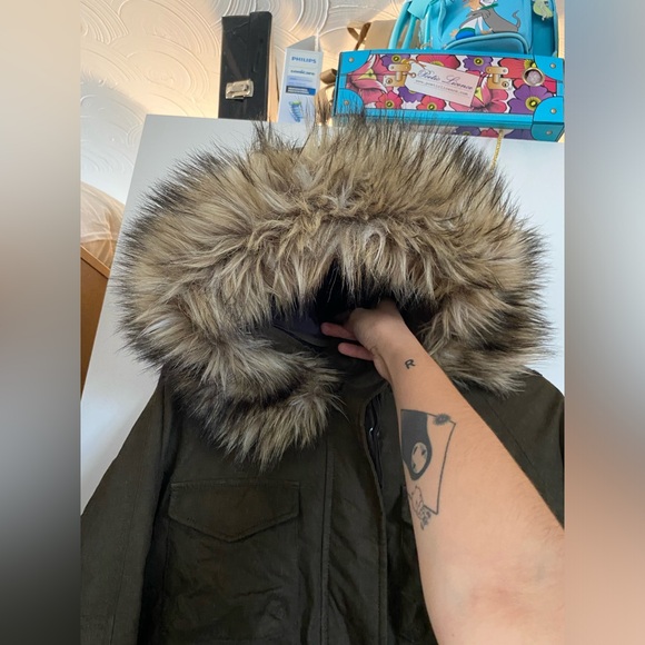 🍂Communtiy Parka - Picture 3 of 9